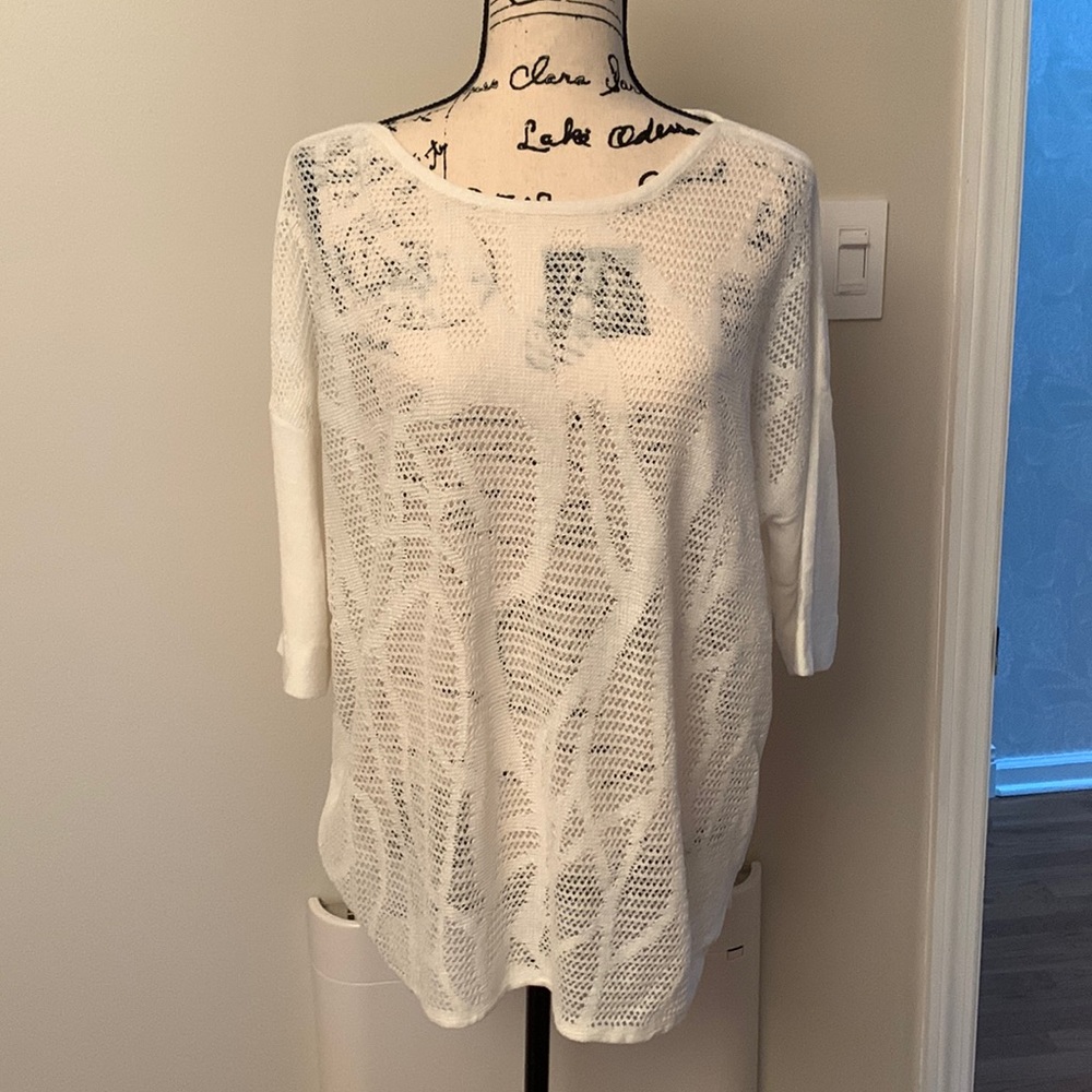 New linen white top